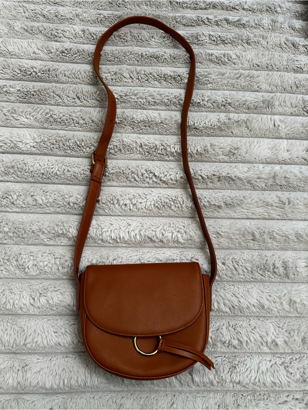 JJ Winters Ivy Leather Crossbody Bag in Cognac Brown with Gold Ring